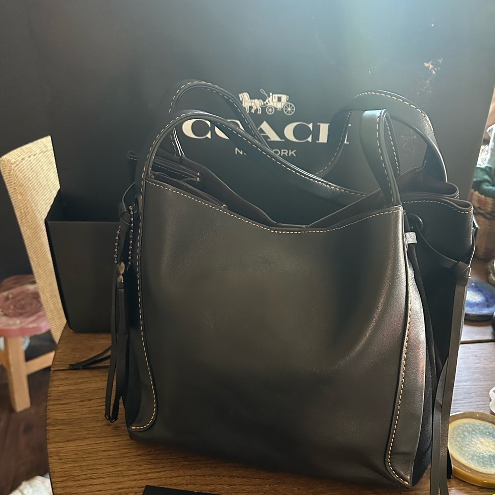 Mixed leather and suede COACH purse